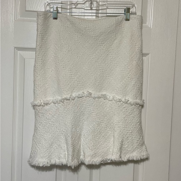 White House Black Market Dresses & Skirts - White House Black Market White Mini Pencil Skirt Ruffled